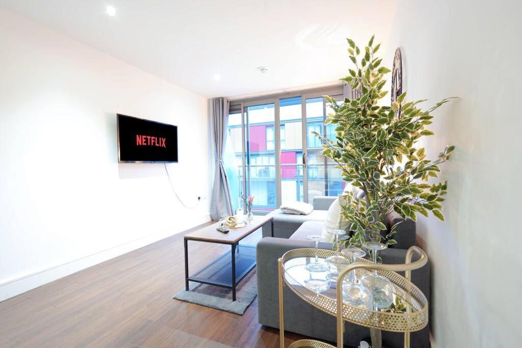 Apartment Perfect Place For Longer Wembley *